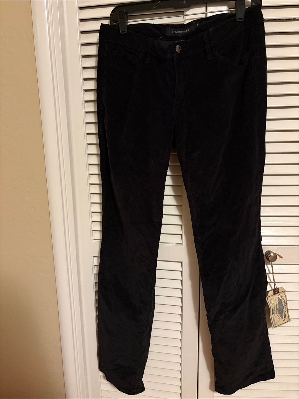 Calvin Klein Straight Leg Black Women’s corduroy pants/jeans
